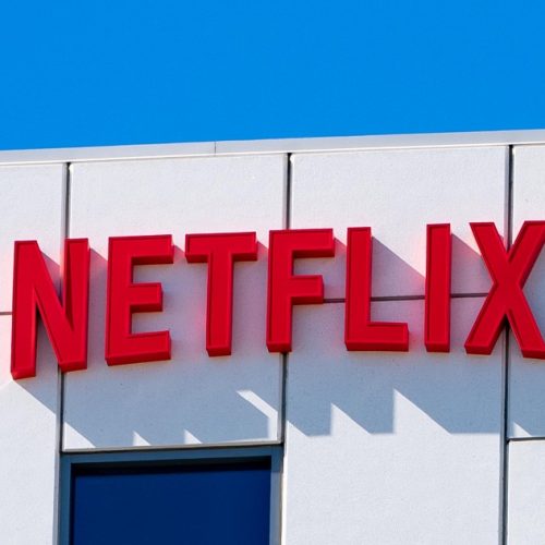 Netflix针对对单台FreeBSD服务器进行优化，以每秒800Gb/s提供视频服务