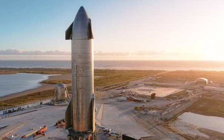 SpaceX计划在周一发射世界上最大的火箭